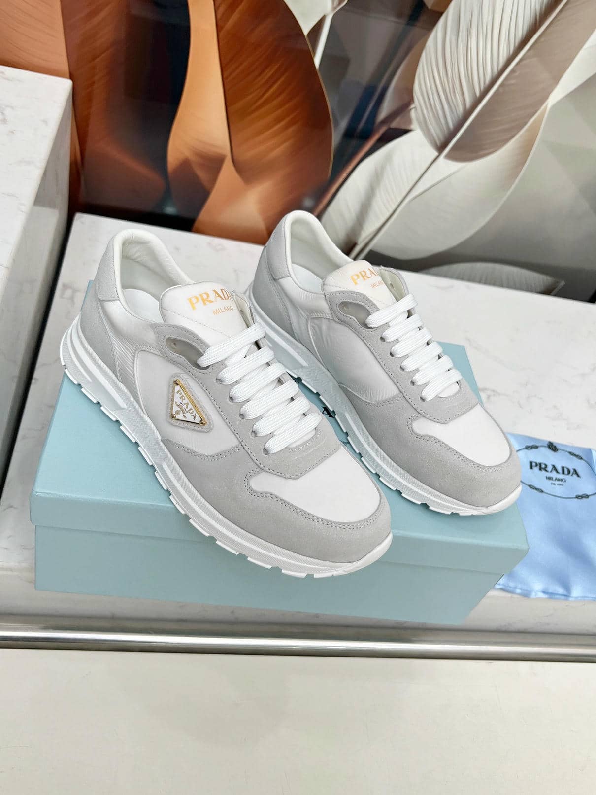 Sneaker 2-13